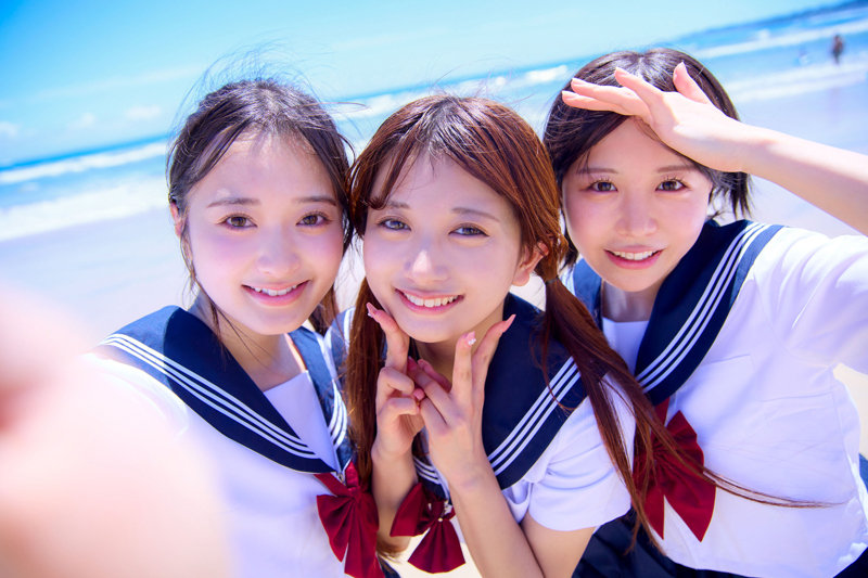 かりん＆こなつ＆かほ サンプル画像 3