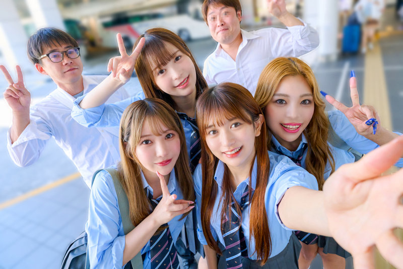 りお＆ひなた＆かりん＆ゆい サンプル画像 1