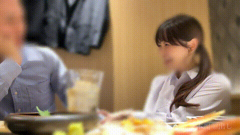 動画の約50%地点のGIFサンプル