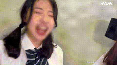 動画の約83%地点のGIFサンプル